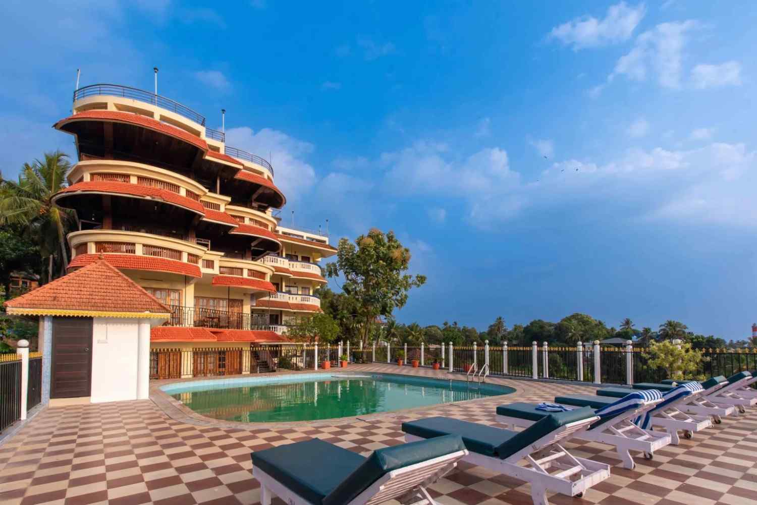 ATREYA AYURVEDA & YOGA BEACH RETREAT